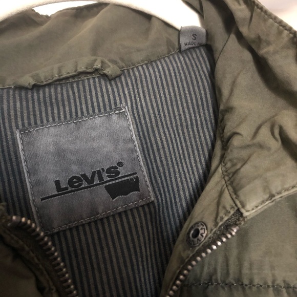 Levi’s Jacket - Picture 2 of 5